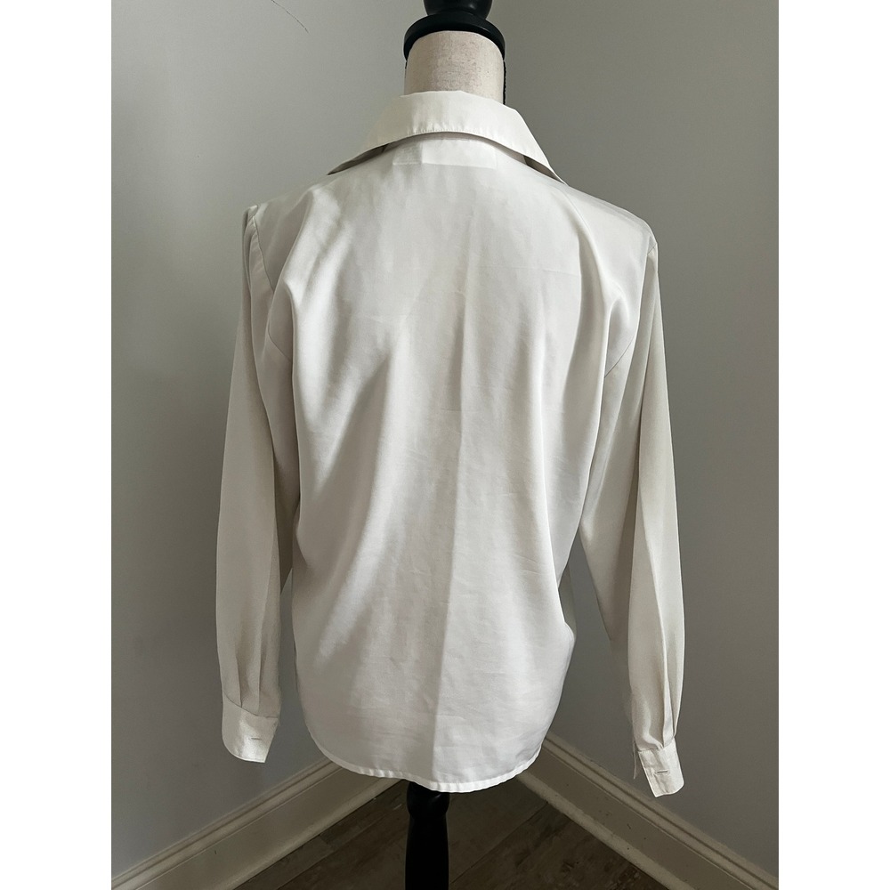 Vintage Off White Pintuck Blouse sz 8 Embroidered Button Down Minimalist Preppy - Picture 4 of 8